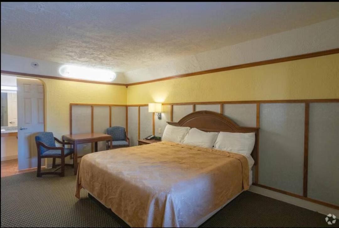 Bo Hotel Canadian Courts Zewnętrze zdjęcie