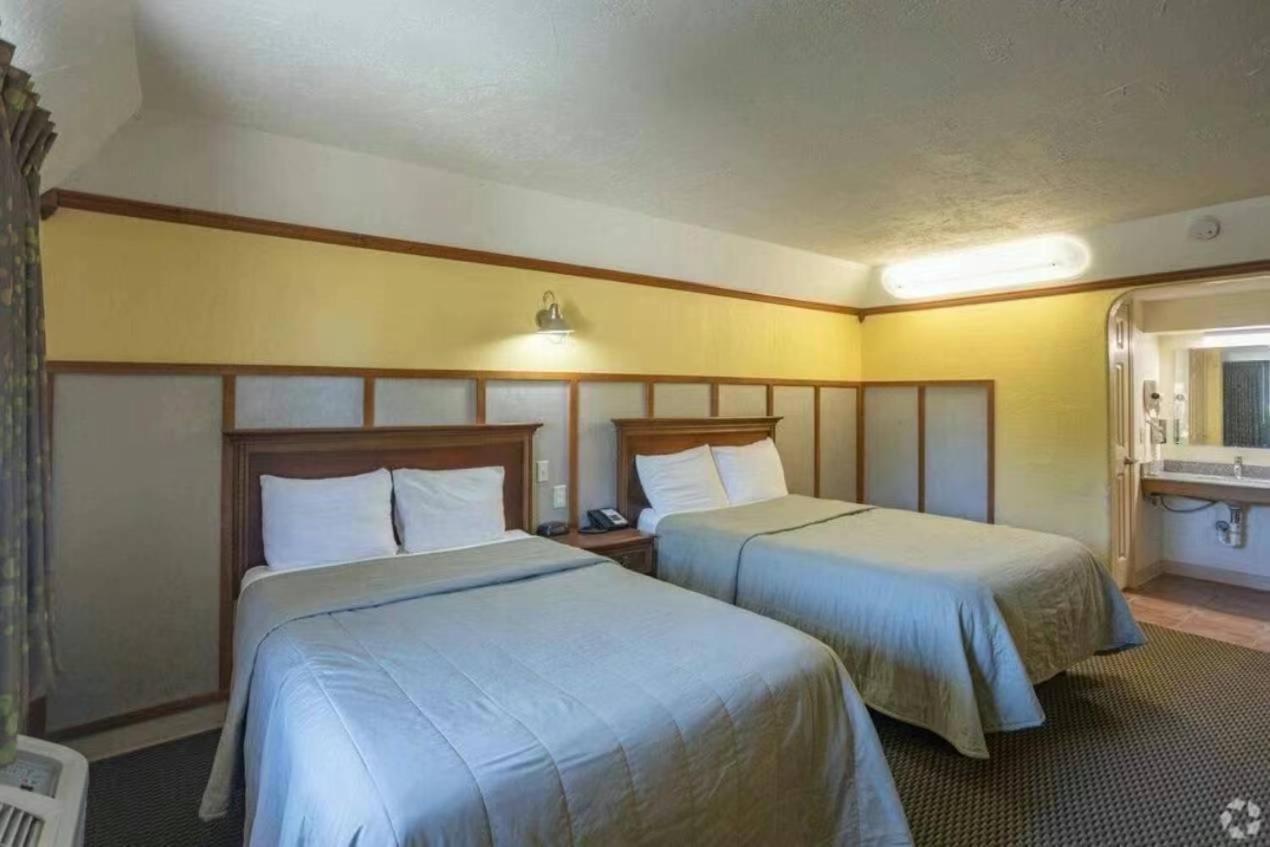 Bo Hotel Canadian Courts Zewnętrze zdjęcie